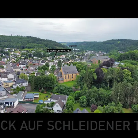 Ferienwohnung Julia Eifel *