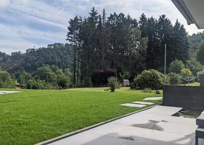 Daire Ferienwohnung Julia Eifel *