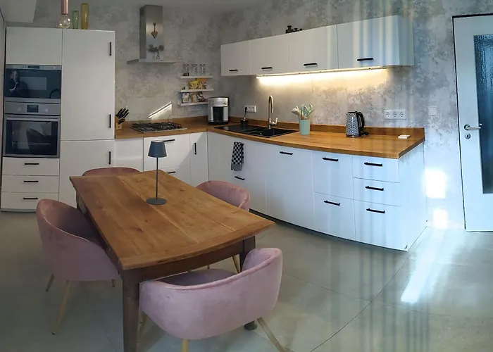 Daire Ferienwohnung Julia Eifel